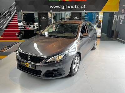 Peugeot 308 1.2i Active