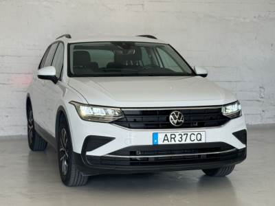 Carro usado VW Tiguan 1.5 TSI Life Gasolina