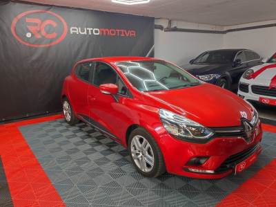 Carro usado Renault Clio 0.9 TCe Zen Gasolina