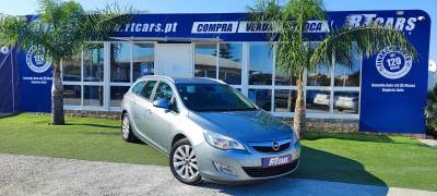 Carro usado Opel Astra Sports Tourer 1.3 CDTi Cosmo S/S Diesel