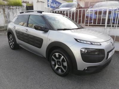 Carro usado Citroën C4 Cactus 1.6 BlueHDi Feel J17 Diesel