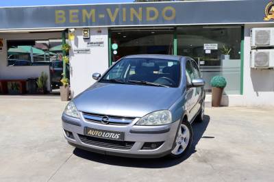 Carro usado Opel Corsa 1.2 Twinport Enjoy Gasolina