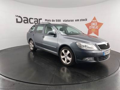 Carro usado Skoda Octavia Break 1.6 TDI Diesel