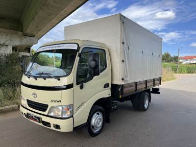 Comercial usado Toyota DYNA M35.25 3.0 D4D Diesel