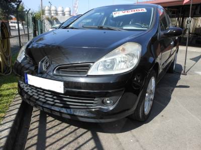 Carro usado Renault Clio 1.2 16V Dynamique S Gasolina