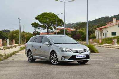 Carro usado Toyota Avensis SW 2.0 D-4D Comfort Diesel