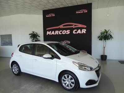 Peugeot 208 1.6 BlueHDi Active