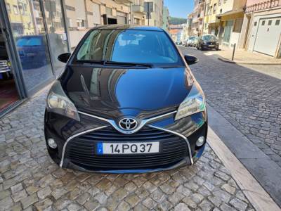 Toyota Yaris 1.0 VVT-i Comfort +PS Style +P.Techno +P.Sport