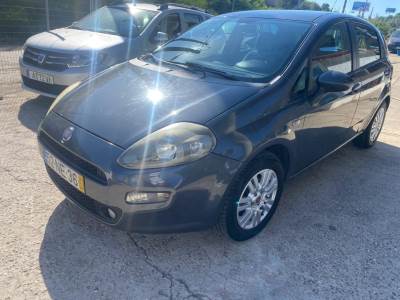 Carro usado Fiat Punto 1.3 M-Jet Lounge S&S Diesel