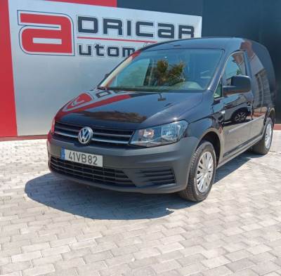 Pesado usado VW CADDY GP 2.0 TDI Extra A Diesel