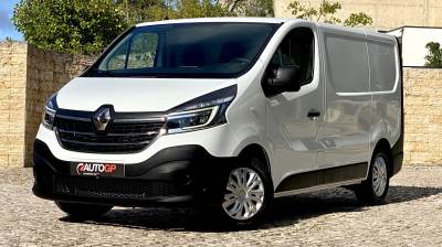 Pesado usado Renault 2.0 dCi L1H1 1.0T Diesel