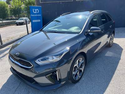 Carro usado Kia Ceed SW 1.6 GDi PHEV Tech 6DCT Híbrido (Gasolina)