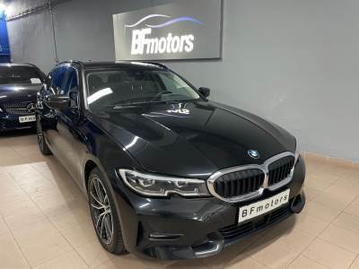 Carro usado BMW Série 3 d Touring Aut. Sport Line Diesel