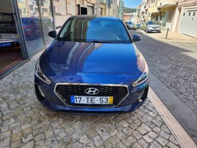 Carro usado Hyundai i30 1.6 CRDi Blue Comfort+Navi Diesel