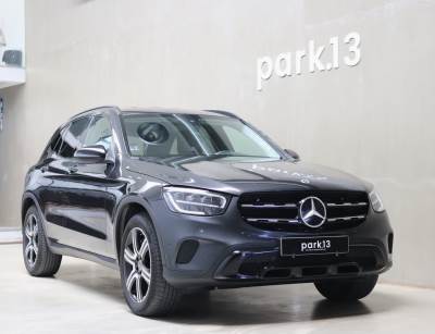 Carro usado Mercedes-Benz Classe GLC GLC300e 4Matic Híbrido (Gasolina)