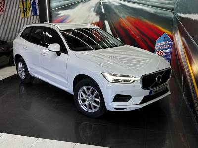 Carro usado Volvo XC 60 2.0 D4 Momentum Geartronic | LED Diesel