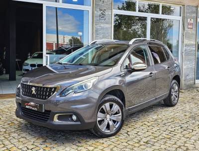 Carro usado Peugeot 2008 1.5 BlueHDi Style Diesel