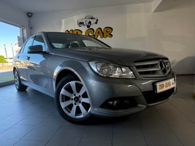 Carro usado Mercedes-Benz Classe C C 180 CDI Diesel