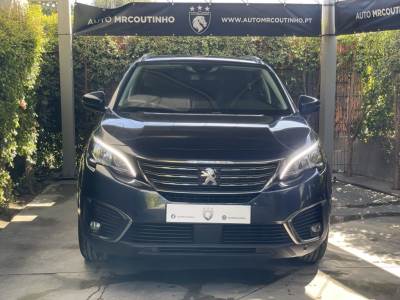 Carro usado Peugeot 5008 1.2 PureTech Allure EAT8 Gasolina