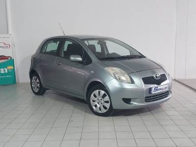 Carro usado Toyota Yaris 1.0 VVT-i AC Gasolina