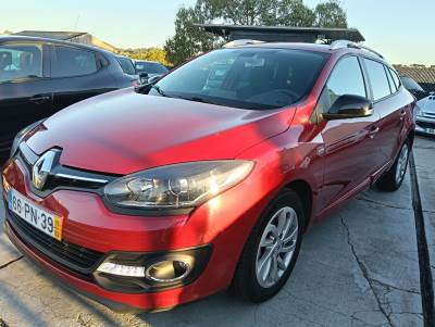 Carro usado Renault Mégane Sport Tourer 1.2 TCE Limited SS Gasolina