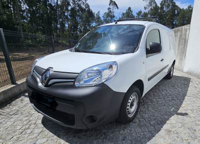 Pesado usado Renault Kangoo 1.5 dCi Maxi Business 3L Diesel