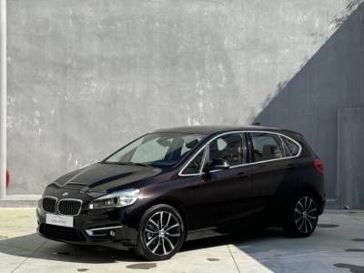 Carro usado BMW Série 2 218 Active Tourer d Line Luxury Auto Diesel