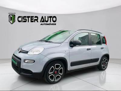 Carro usado Fiat Panda 1.0 Hybrid City Cross Híbrido (Gasolina)