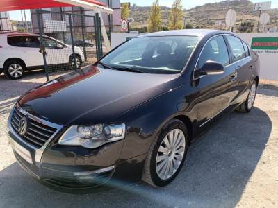 Volkswagen Passat 2.0 TDi Highline