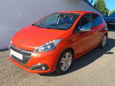 Carro usado Peugeot 208 1.2 PureTech Signature Gasolina