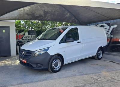 Comercial usado Mercedes-Benz  109 CDi/32 Diesel