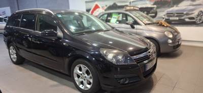 Carro usado Opel Astra Caravan 1.7 CDTi Cosmo Diesel