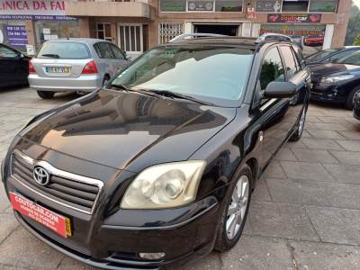 Carro usado Toyota Avensis LB 2.0 D-4D Sol Diesel