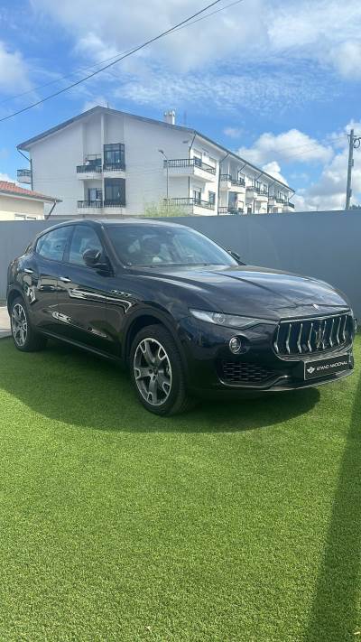 Carro usado Maserati Levante 3.0 V6 Gransport Diesel