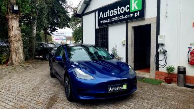 Carro usado Tesla Model 3 Standard Range Plus RWD Elétrica