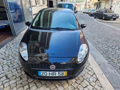 Carro usado Fiat Grande Punto 1.3 M-Jet Dynamic Diesel