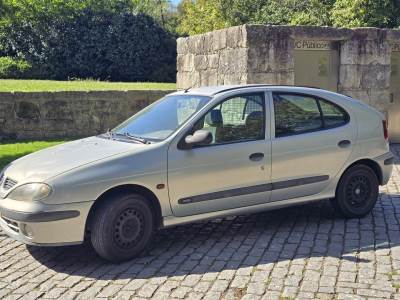 Pesado usado Renault Mégane 1.9 D Manager Diesel