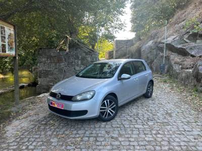 Carro usado VW Golf 1.6 TDi Confortline Diesel