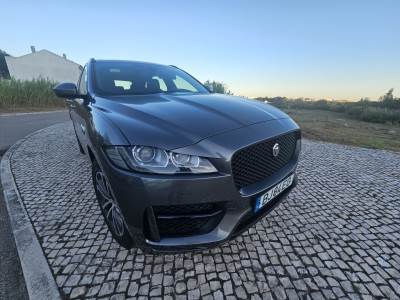 Carro usado Jaguar F-Pace 20d AWD Aut. R-Sport Diesel