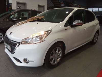 Carro usado Peugeot 208 1.2 VTi SE Style Gasolina