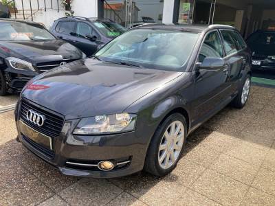 Carro usado Audi A3 Sportback 1.6 TDI Attraction Diesel