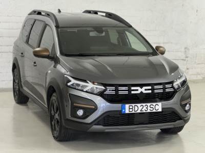 Carro usado Dacia Jogger 1.6 Hybrid SL Extreme 7L Híbrido (Gasolina)