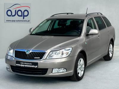 Carro usado Skoda Octavia Break 1.6 TDi Greenline Diesel