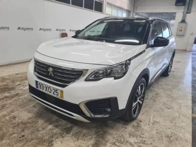 Carro usado Peugeot 5008 1.5 BlueHDi Allure EAT8 Diesel