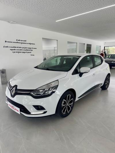 Carro usado Renault Clio 0.9 TCe Limited Gasolina