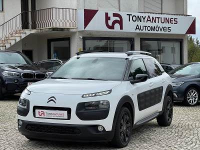 Carro usado Citroën C4 Cactus 1.6 BlueHDi Feel Diesel