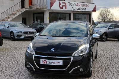 Carro usado Peugeot 208 1.5 BlueHDi Signature Diesel