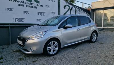 Carro usado Peugeot 208 1.4 HDi SE Style Diesel