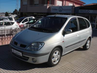 Carro usado Renault Scénic 1.9 dCi Expression Diesel