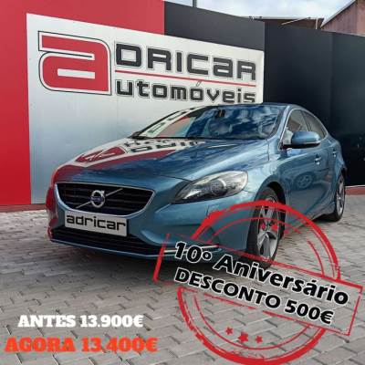 Carro usado Volvo V40 1.6 D2 Momentum Diesel